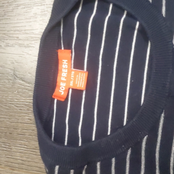 3/$25 - Joe Fresh Blue and White Strip Men's Long Sleeve T-Shirt - Picture 2 of 2